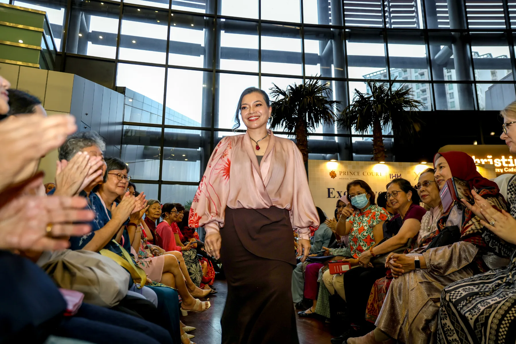 Suzaiti Azanan, who embarked on a weight loss journey, said she entered Prince Court as a patient but now feels like a model.jpg Suzaiti Azanan, who embarked on a weight loss journey, said she entered Prince Court as a patient but now feels like a model.jpg