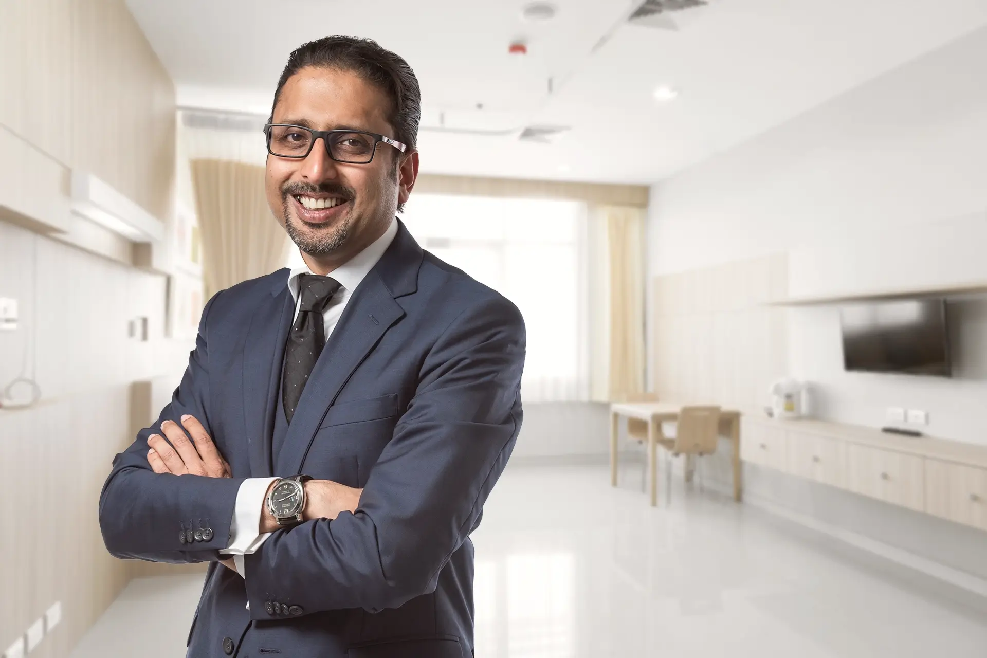42-dr-datesh-daneshwar-profile