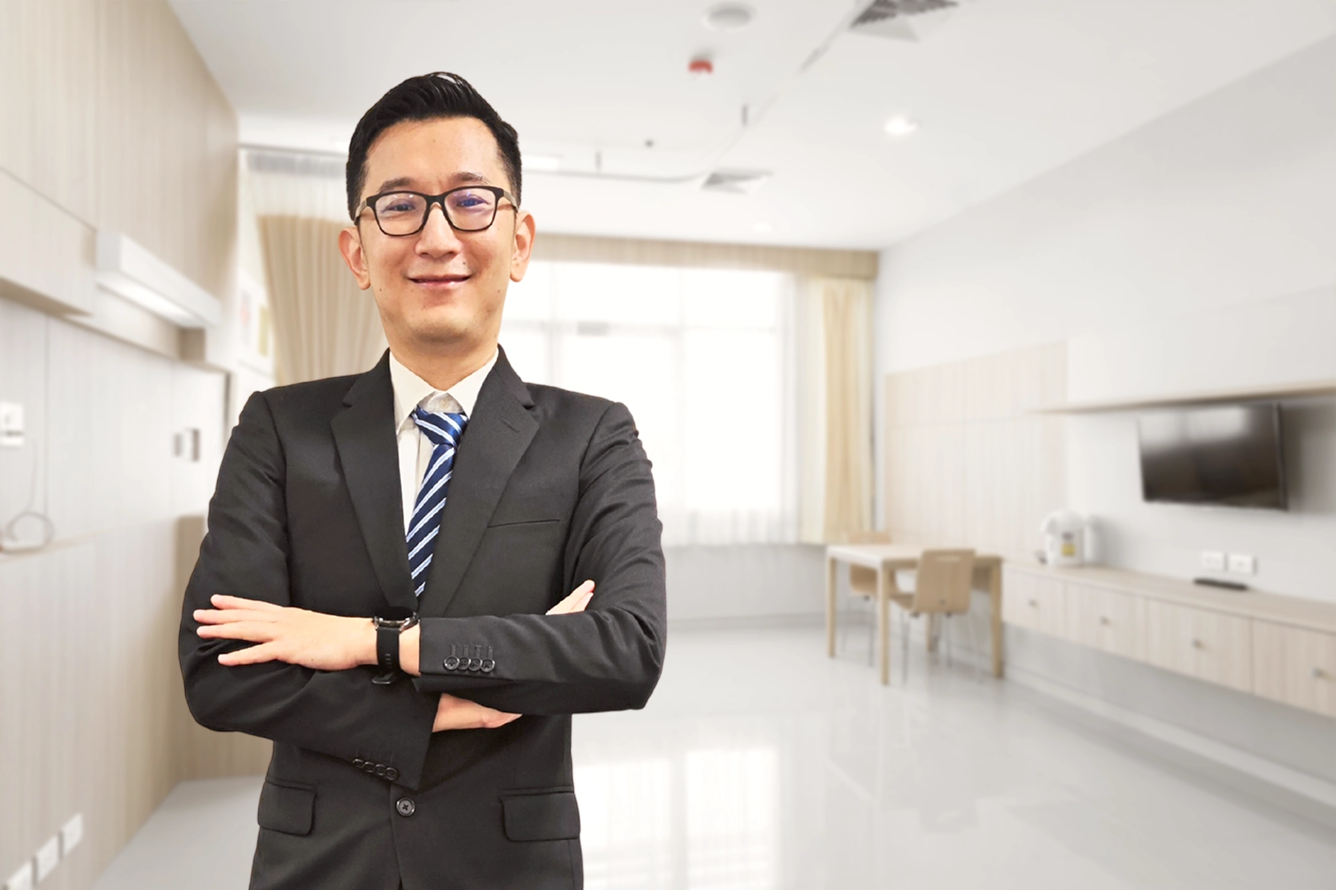 Dr Chan-profile