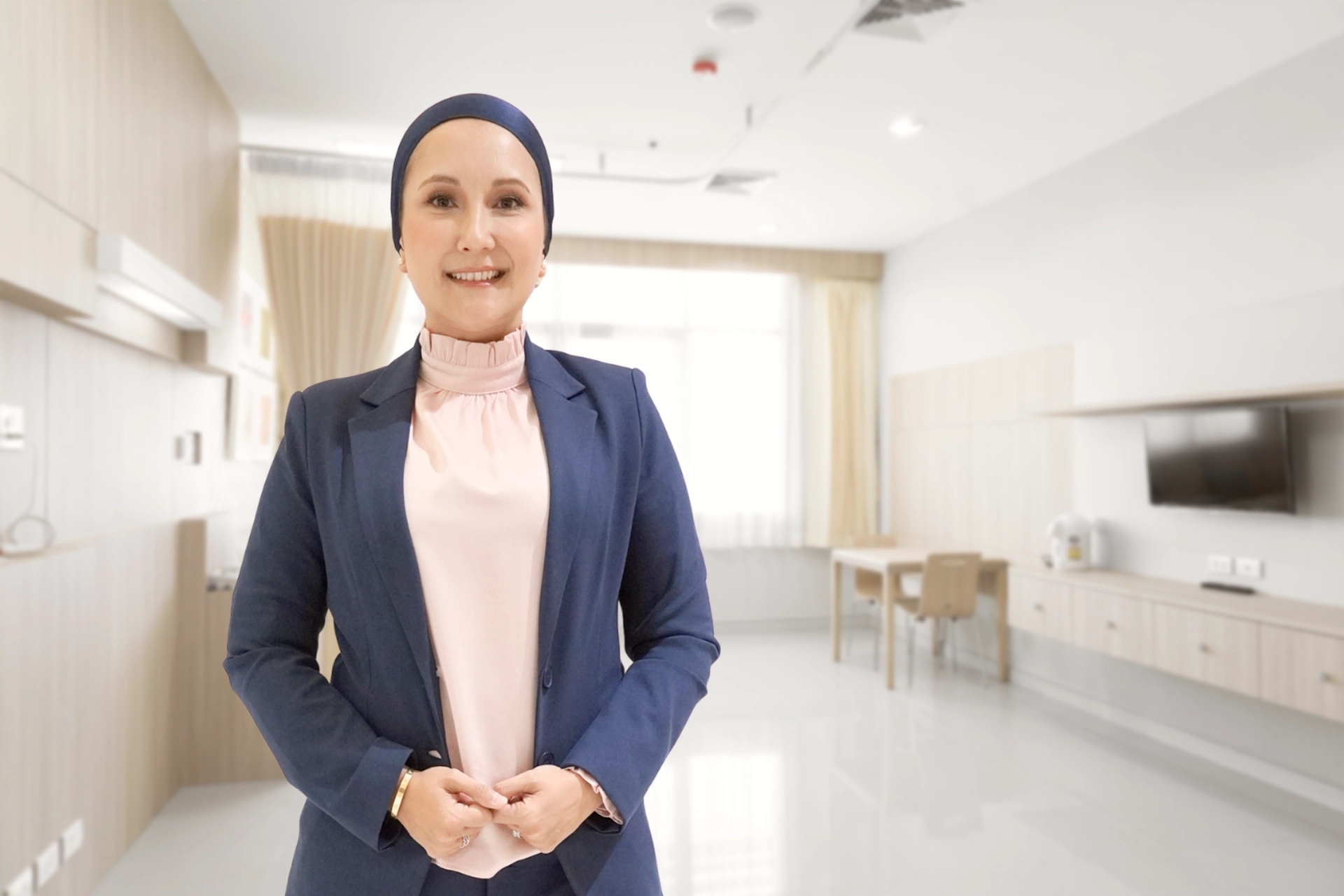Dr Shaaira-profile2